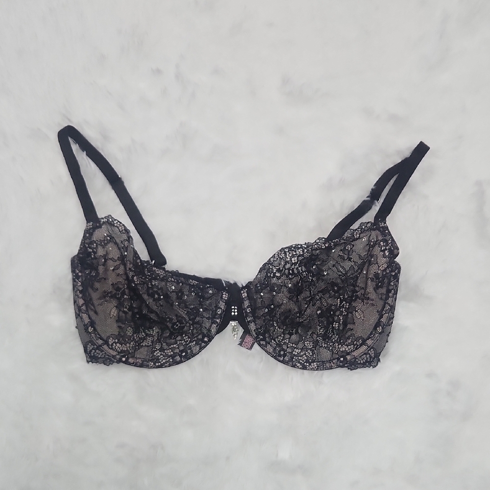 Victoria's Secret Black Lace Underwire Bra